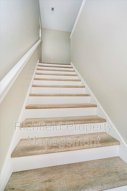 Photo - 2757 Columbia Ave