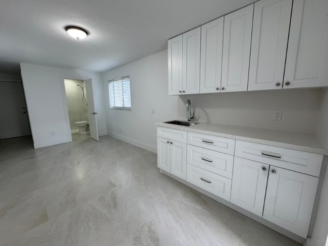 Photo - 4471 SW 1st St