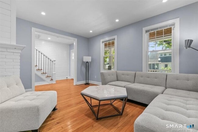 Photo - 38 Beecher Pl