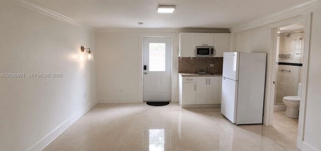 Photo - 1310 N 70th Way Unit 1