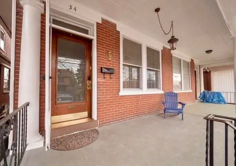 Photo - 34 E Liberty St