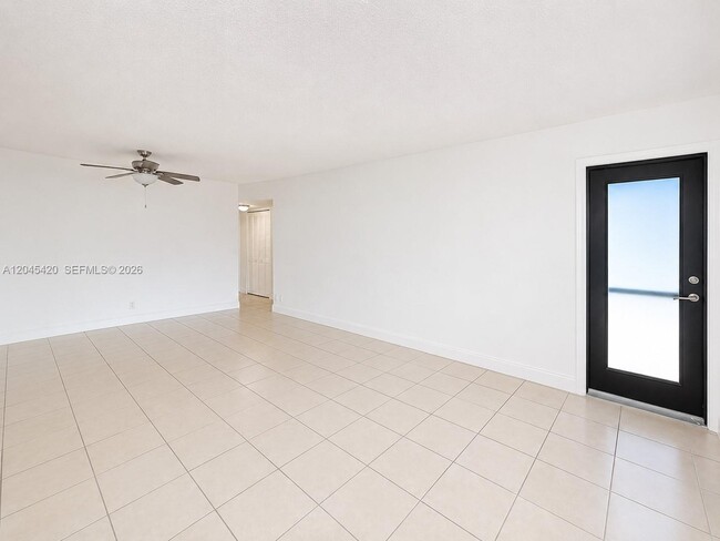 Photo - 3900 N Hills Dr Unit 108