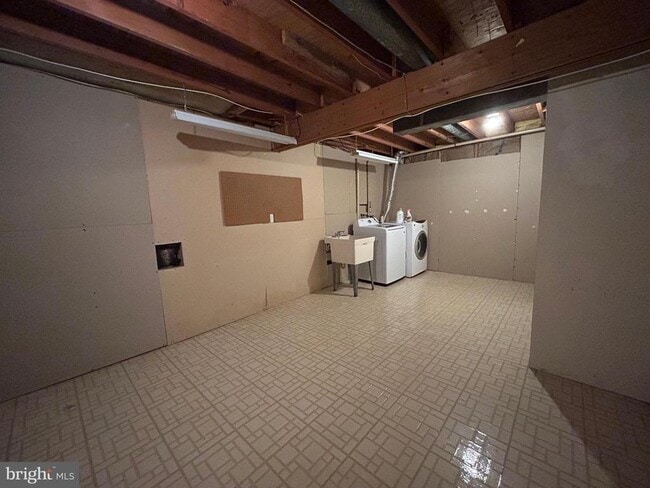 Photo - 12656 Magna Carta Rd