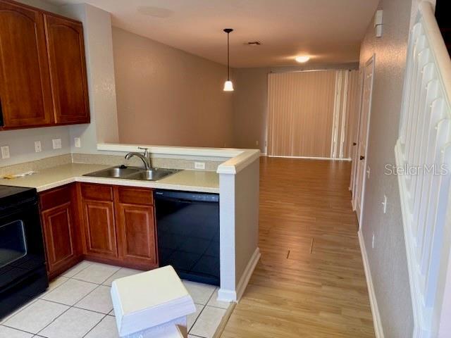 Photo - 719 Shropshire Loop Unit 719