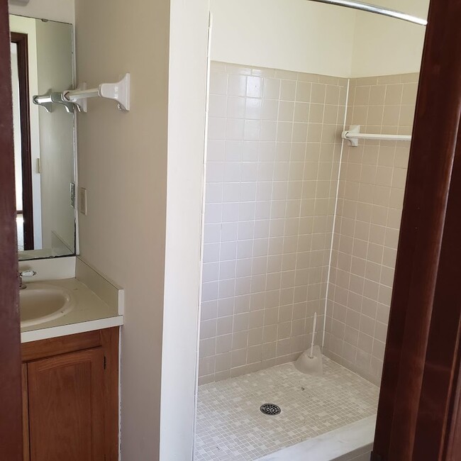 Photo - 2658B San Francisco Blvd Unit B