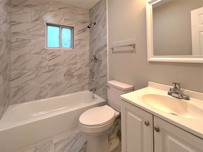 Photo - Room in Apartment on Gresham Park Dr