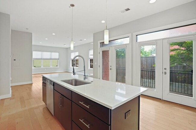 Building Photo - 3579 13th St NW