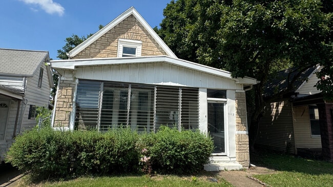 Building Photo - 1113 Georgia St Rental