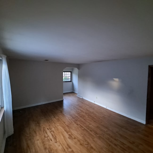 Building Photo - 5141 Sumter Ave Rental
