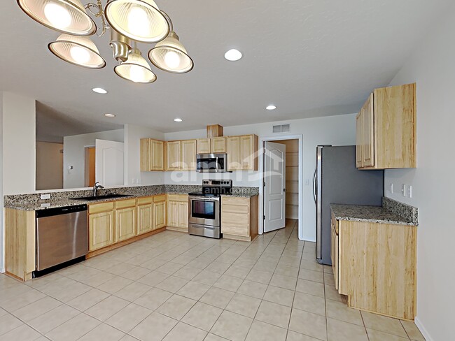 Photo - 9530 W Shelborne Dr