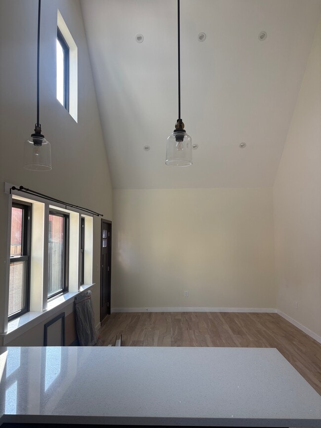 Photo - 3727 Gundry Ave Unidad A