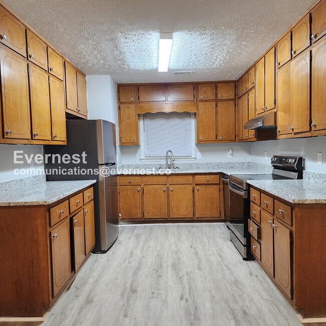 Photo - 680 Honey Creek Rd SE