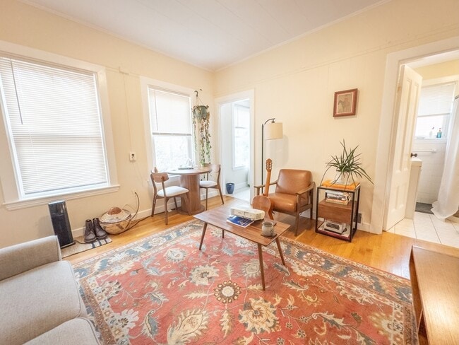 Photo - 11 Wendell St