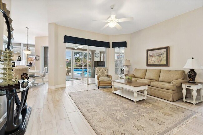 Photo - 7605 Red River Rd