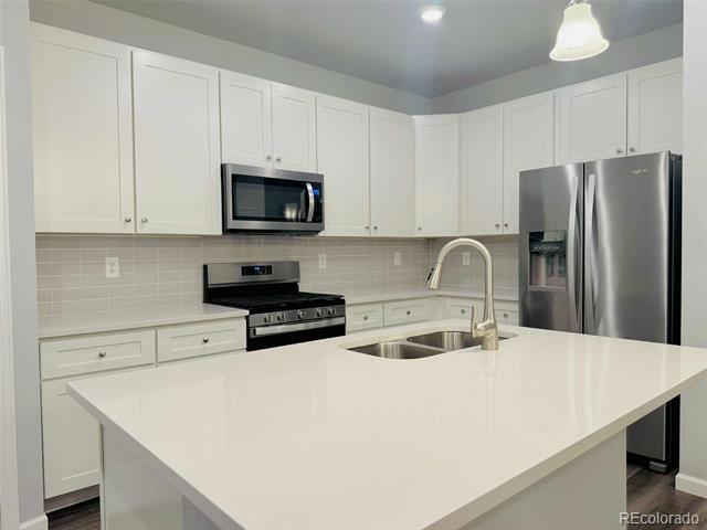 Photo - 1889 S Poplar Ct