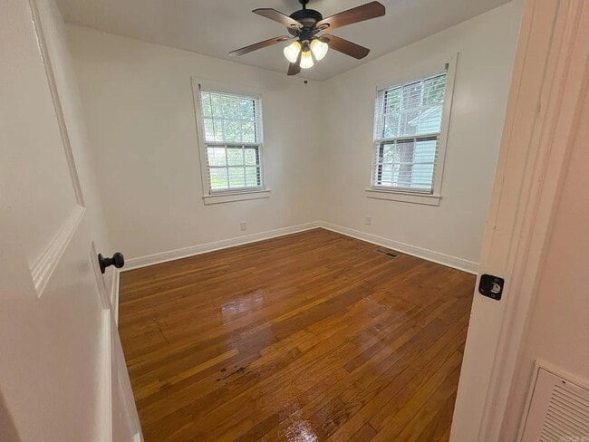 Photo - 204 N Tyler St