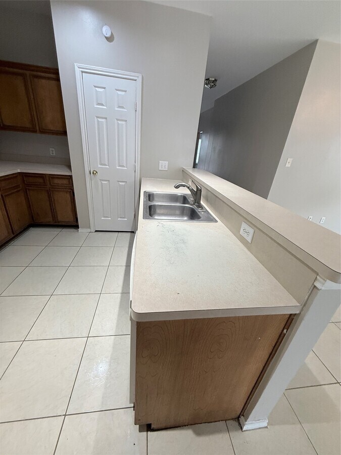 Photo - 12818 Magenta Oaks