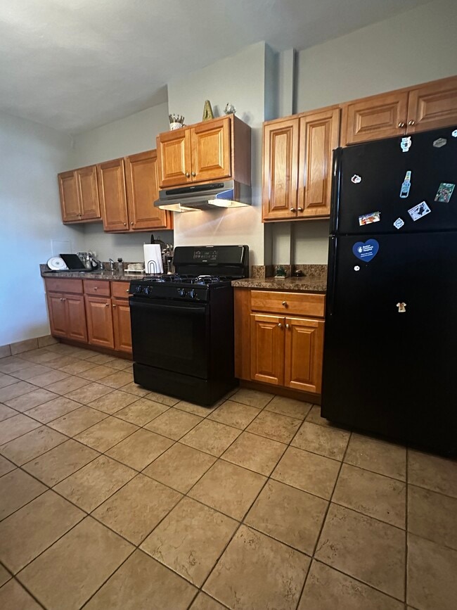 Photo - 140 Bennington St Unit 2