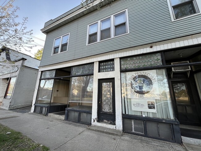 Building Photo - 28 Parker St Unit 2L Rental