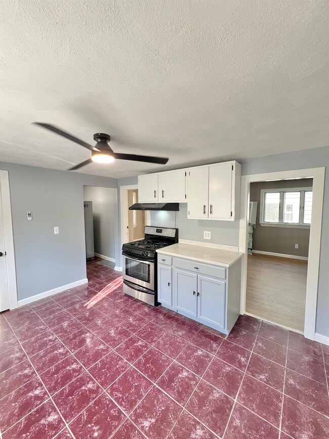 Building Photo - 141 Albion St Unit 2