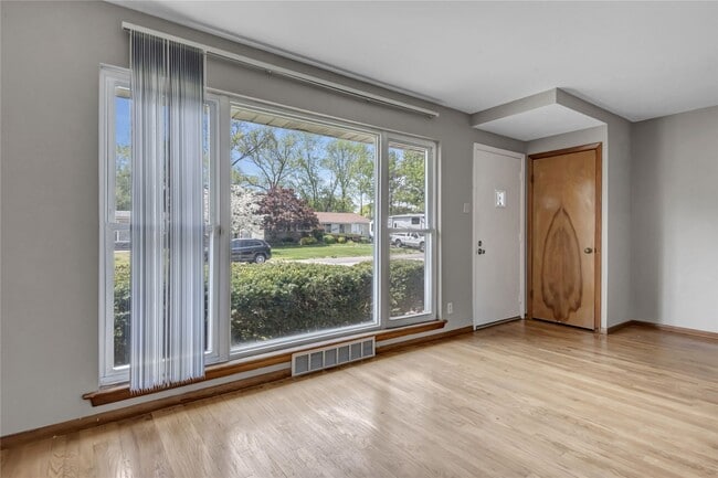 Photo - 765 Babler Dr