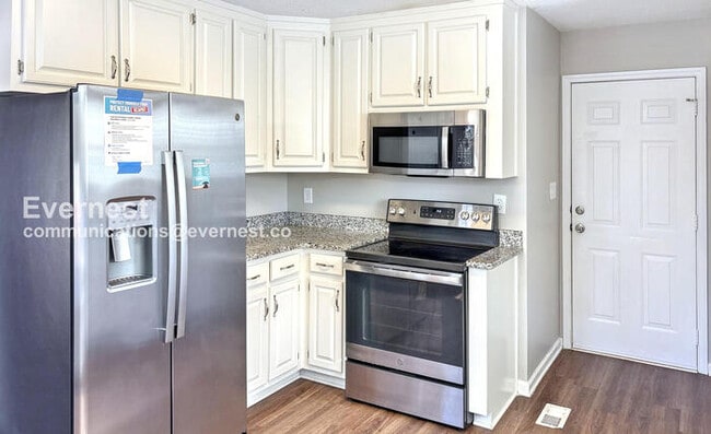 Photo - 450 Loveless Rd