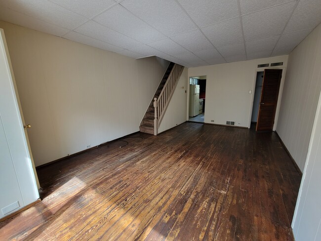 Photo - 1825 Daly St Casa