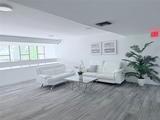 Photo - 16500 Golf Club Rd Unit 309