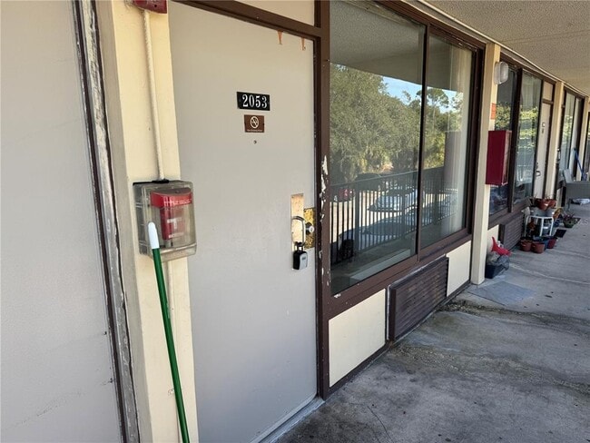 Building Photo - 7900 S Orange Blossom Trail Unit 2053