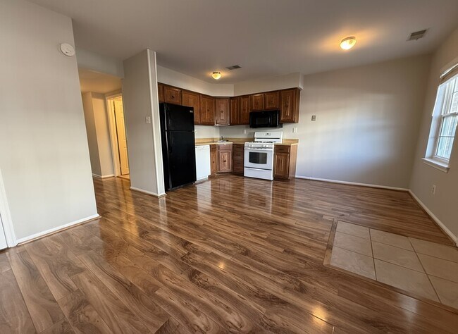 Photo - 314 Jackson St