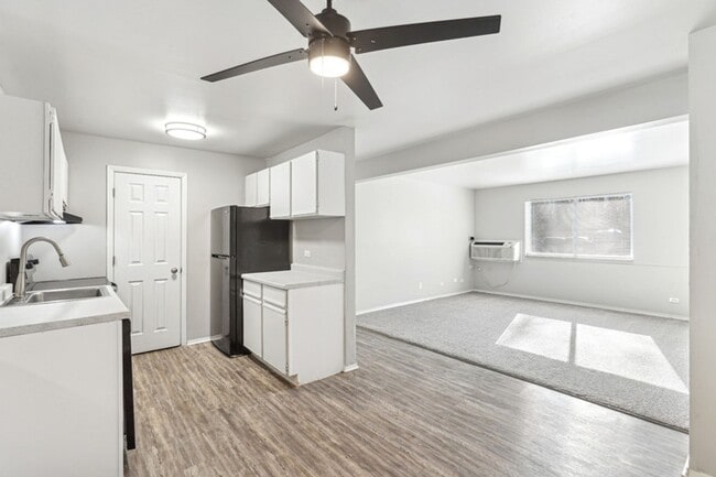 Photo - Park Trail Apartments