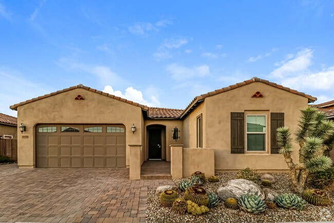 Building Photo - 16020 W Cameron Dr Rental