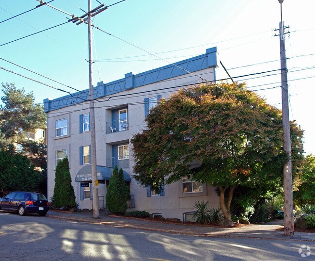 Queen Anne Court Apartments