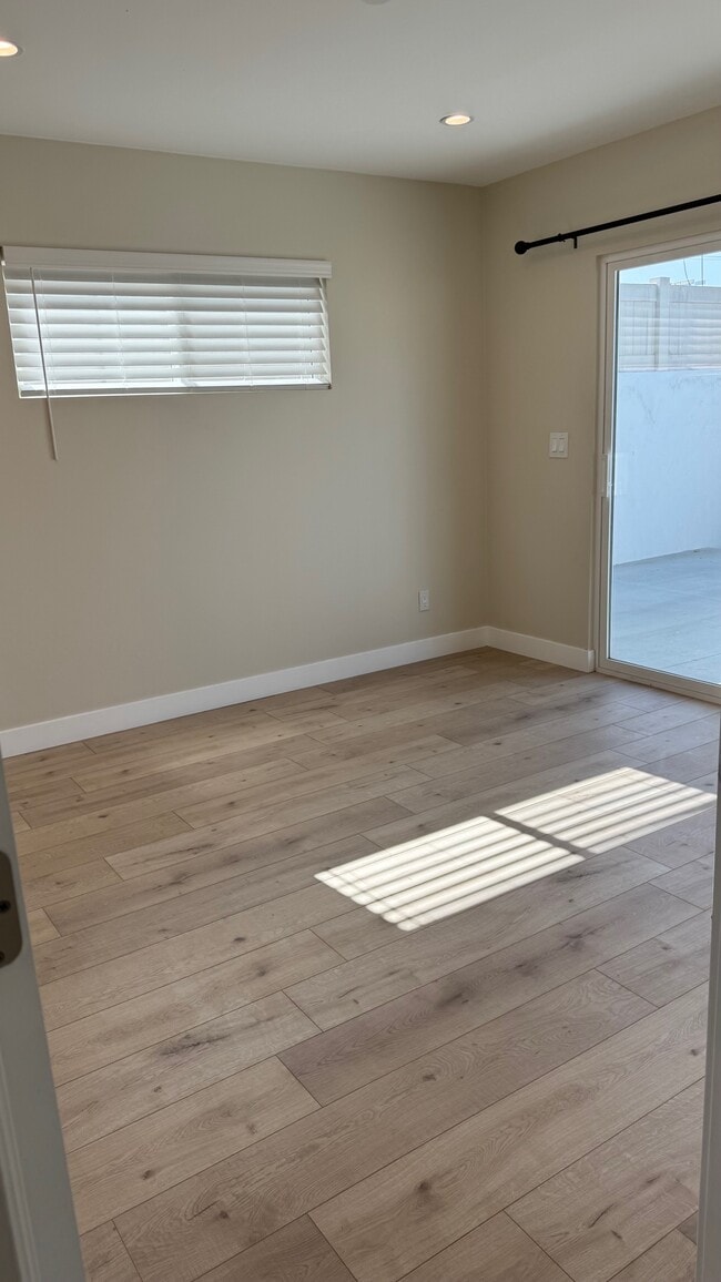 Photo - 6509 Ben Ave