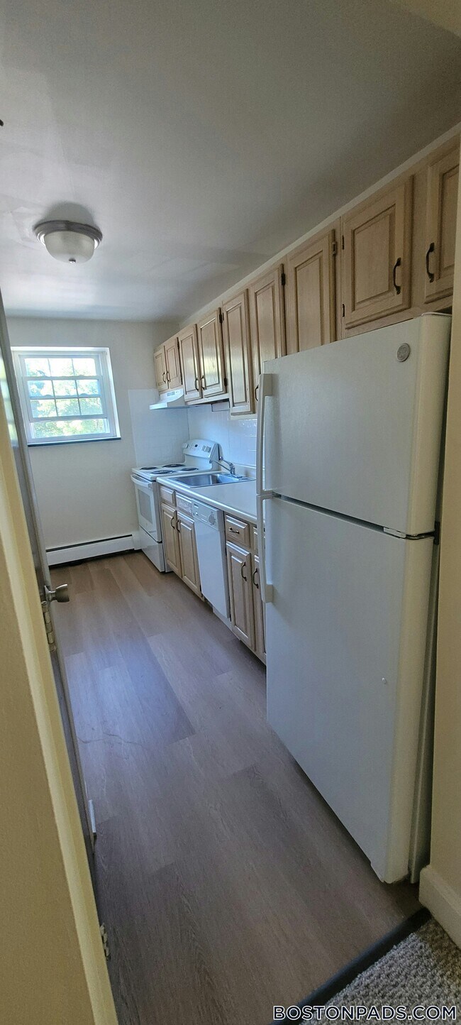 Photo - 1 Brattle Dr Unit 12