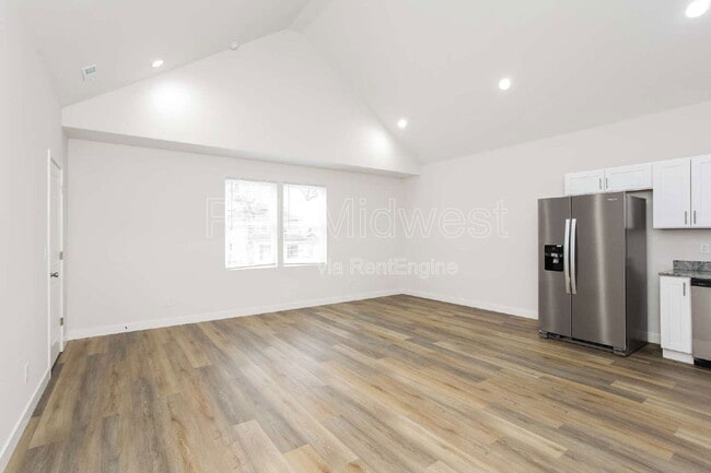 Photo - 43 N Randolph St