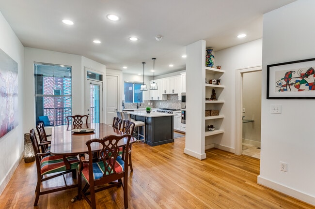 Photo - 4239 Rawlins St