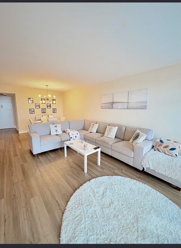 Photo - 1000 Parkview Dr Unit 1007