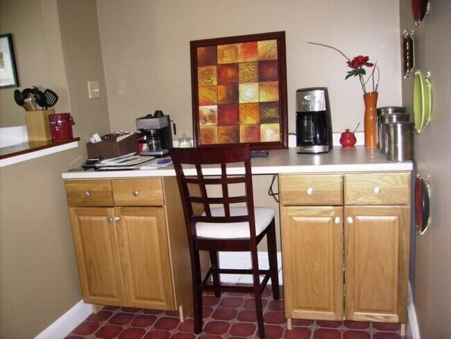 Photo - 165 Concord Rd Unit 2