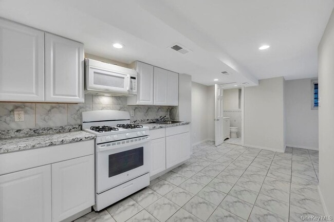 Photo - 94-02 23rd Ave