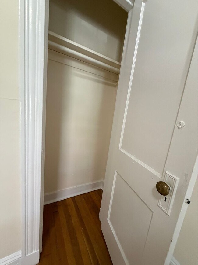 Photo - 1bed apartment in Brighton available now