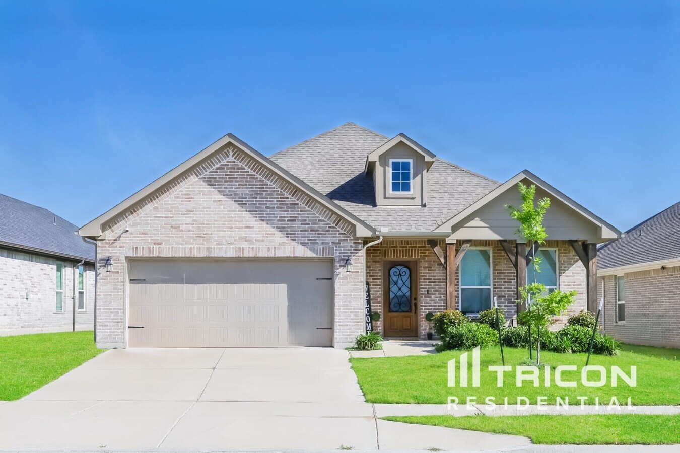 Photo - 1940 Gill Star Dr