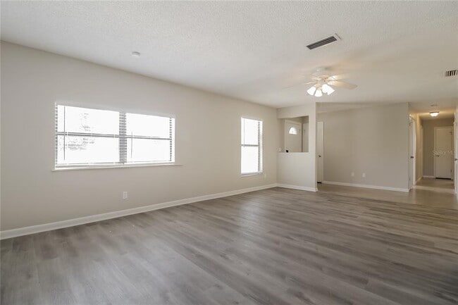 Photo - 1001 Wildwood Blvd