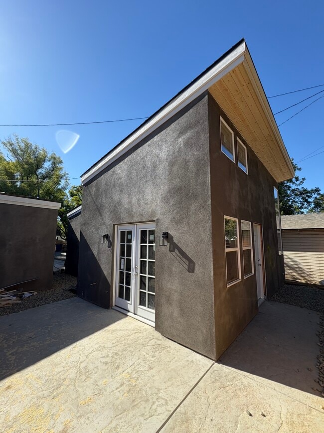 Building Photo - 214 Kimble St Rental