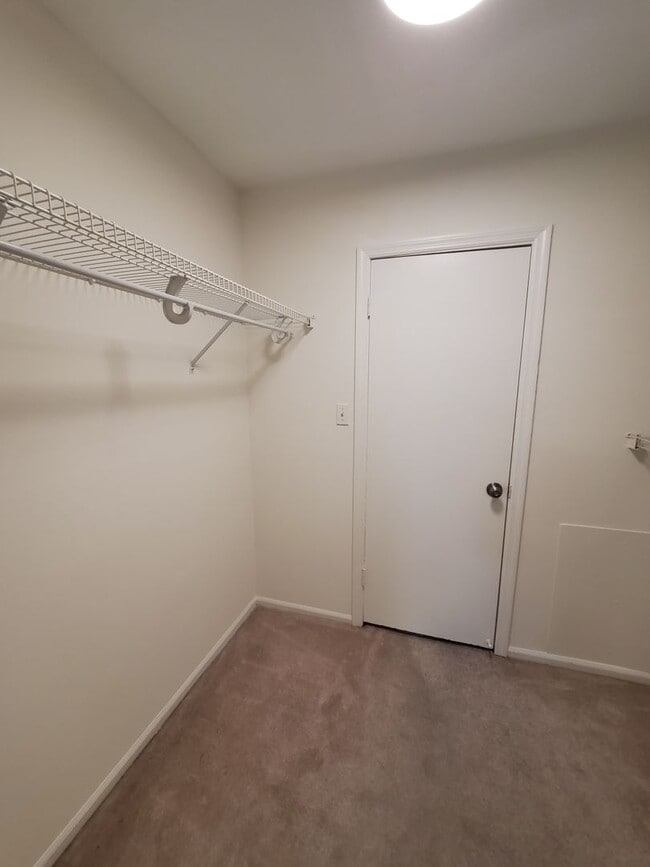 Photo - Charming 1-Bedroom Condo in Prime Sandy Sp... Unit K1