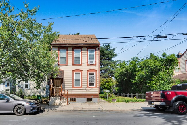 Photo - 523 N Ninth St Apartment Unit 523 N 9th St