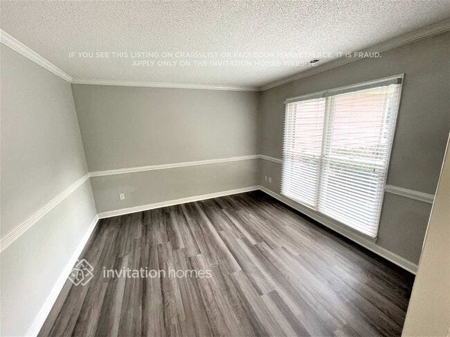 Photo - 2900 Oakcroft Dr