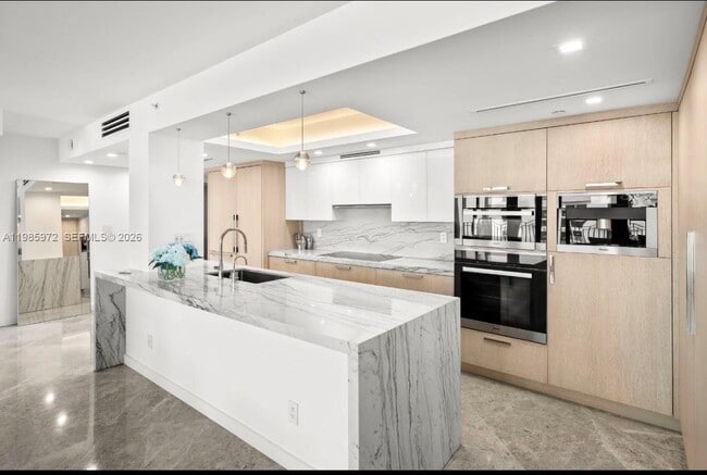 Photo - 1500 Ocean Dr Unit UPH-5