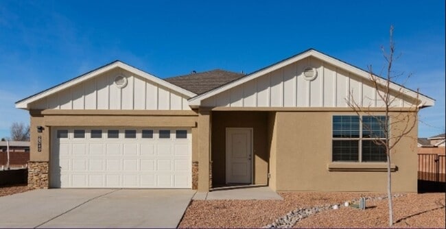 Building Photo - New Construction in SANTA FE