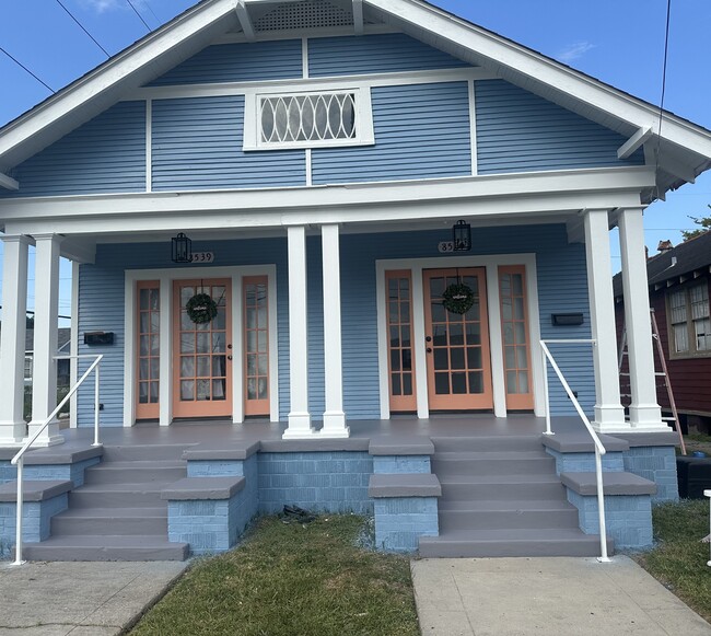 Building Photo - 8537 Forshey St Unit 8539